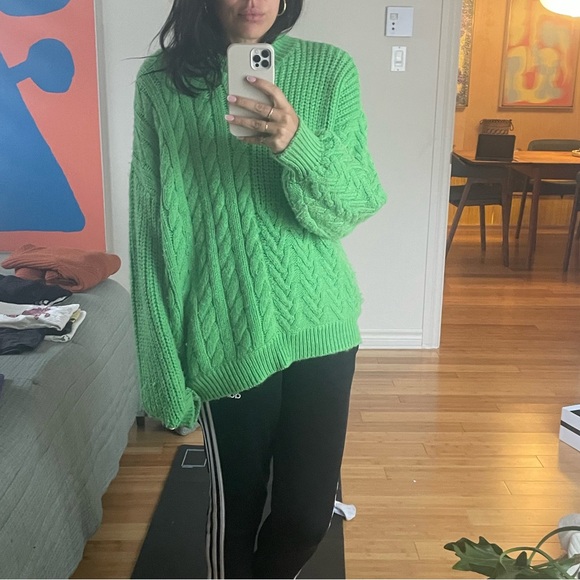 Green sweater oversized - Picture 2 of 2